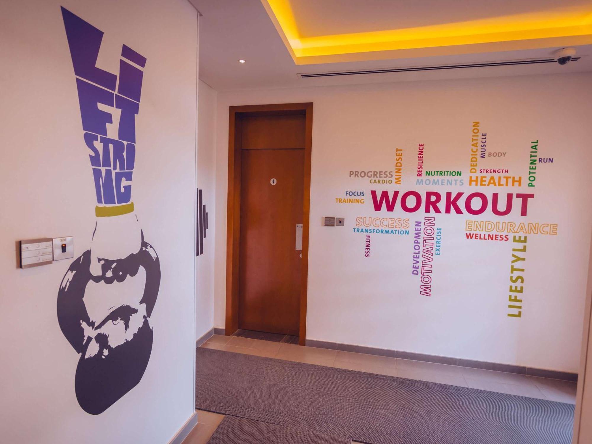 Moevenpick Hotel Bahrain Muharraq Extérieur photo Anytime Fitness India